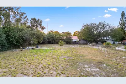 520 Poinsettia Road, Auburndale, FL 33823 - Photo 12