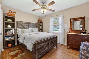 1915 Birchwood Loop, Lakeland, FL 33811 - Photo 24