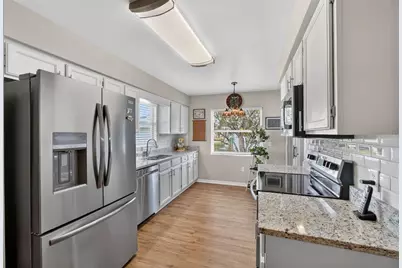 1915 Birchwood Loop, Lakeland, FL 33811 - Photo 10