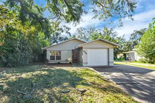 526 Palencia Pl, Lakeland, FL 33803 - Photo 2