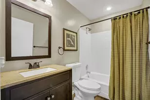 526 Palencia Pl, Lakeland, FL 33803 - Photo 22