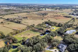 13 Bogey Dr, Winter Haven, FL 33881 - Photo 6