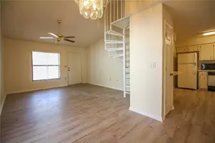 1230 Dosseywood Ln, Lakeland, FL 33811 - Photo 2