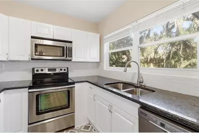 203 W Poinsettia Street, Lakeland, FL 33803 - Photo 16