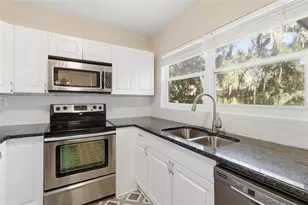 203 W Poinsettia St, Lakeland, FL 33803 - Photo 16