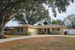 137 Whittier Ln, Winter Haven, FL 33884 - Photo 1