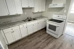 2910 E Emma St, Tampa, FL 33610 - Photo 8