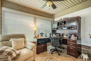 551 Grand Cayman Cir, Lakeland, FL 33803 - Photo 8