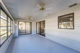 3203 Prairie Dunes Cir E, Lakeland, FL 33810 - Photo 36