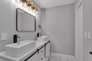 6117 Christina Dr E, Lakeland, FL 33813 - Photo 32