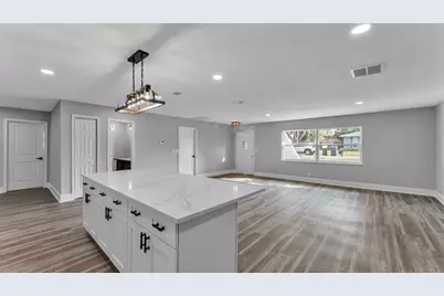 6117 Christina Drive E, Lakeland, FL 33813 - Photo 14