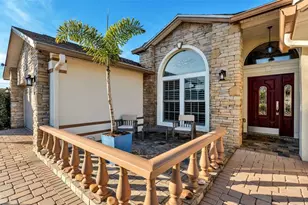 874 Stratford Dr, Lakeland, FL 33813 - Photo 4