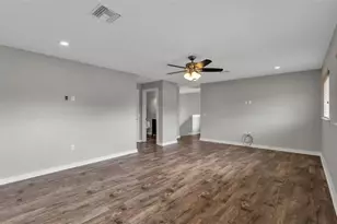 614 Mountain Lake Pl, Lakeland, FL 33813 - Photo 24