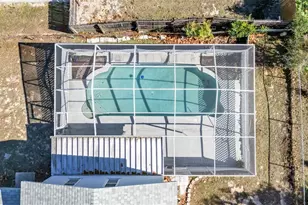 1203 Brandon Lakes Cir, Valrico, FL 33594 - Photo 50