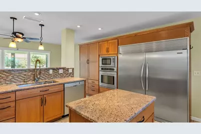 1203 Brandon Lakes Circle, Valrico, FL 33594 - Photo 12