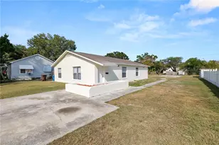 415 E Polk Ave, Lake Wales, FL 33853 - Photo 1