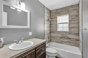 508 N St Cloud Ave, Valrico, FL 33594 - Photo 24