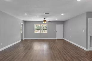 508 N St Cloud Ave, Valrico, FL 33594 - Photo 8