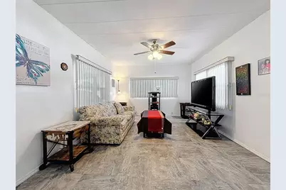 1823 Blue Lake Drive, Lakeland, FL 33801 - Photo 10