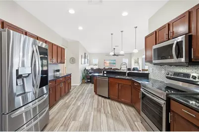 7949 Princeton Manor Circle, Lakeland, FL 33809 - Photo 24