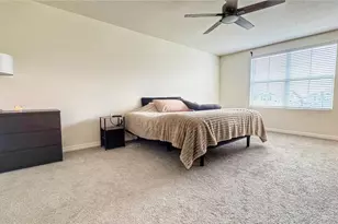 1206 Tahitian Sunrise Dr, Plant City, FL 33565 - Photo 10