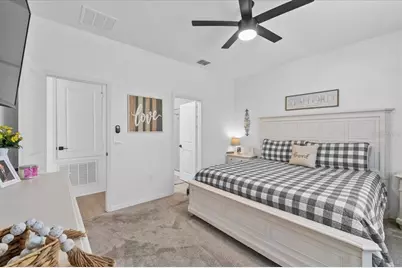 546 Scott Lake Creek Lane, Lakeland, FL 33813 - Photo 14