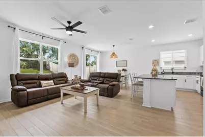 546 Scott Lake Creek Lane, Lakeland, FL 33813 - Photo 2