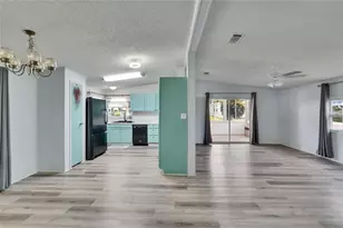 1811 Sherwood Hill Dr, Lakeland, FL 33810 - Photo 8