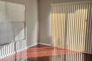 3427 Dragon View Ct, Valrico, FL 33594 - Photo 2