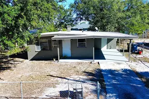 319 Leta St, Auburndale, FL 33823 - Photo 2