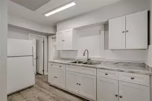 875 19th Ave S, Saint Petersburg, FL 33705 - Photo 10