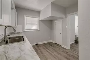 875 19th Ave S, Saint Petersburg, FL 33705 - Photo 12