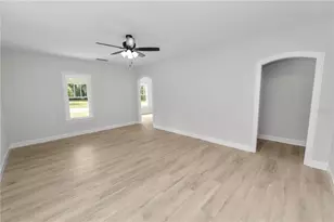 26 S Lanier Ave, Fort Meade, FL 33841 - Photo 10