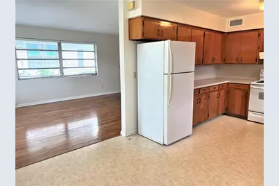 310 E Poinsettia Street, Lakeland, FL 33803 - Photo 16