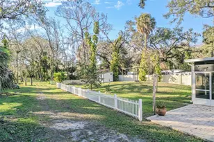 5028 Clewis Ave, Tampa, FL 33610 - Photo 26