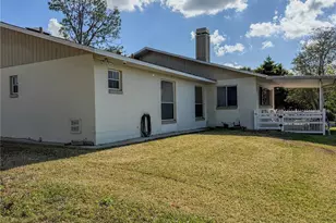 701 Spicewood Dr, Lakeland, FL 33801 - Photo 6