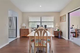 3115 Pebble Bend Dr, Lakeland, FL 33810 - Photo 4