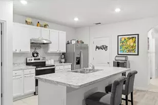 124 Emanuelle Dr, Winter Haven, FL 33884 - Photo 12