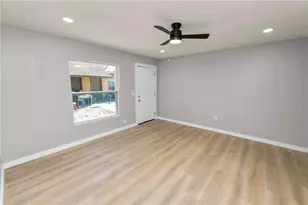 2493 Chestnut Woods Dr, Lakeland, FL 33815 - Photo 16