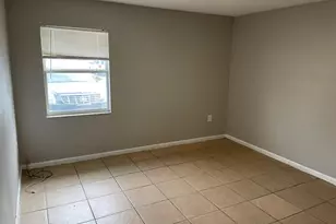 2493 Chestnut Woods Dr, Lakeland, FL 33815 - Photo 12