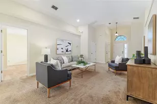 348 Robin Rd, Davenport, FL 33896 - Photo 6