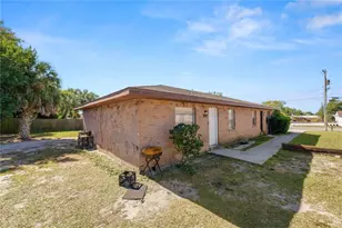 1027 N Brunnell Pkwy, Lakeland, FL 33805 - Photo 12