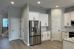 1172 Windjammer Dr, Lakeland, FL 33803 - Photo 8