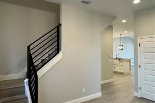 1172 Windjammer Dr, Lakeland, FL 33803 - Photo 4