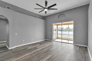 4041 Byrds Crossing Dr, Lakeland, FL 33812 - Photo 14