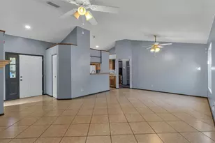 6852 Palomino Dr, Lakeland, FL 33811 - Photo 8