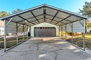 6852 Palomino Dr, Lakeland, FL 33811 - Photo 4