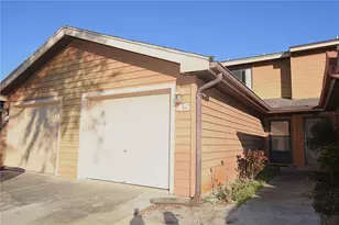 707 Carpenters Way, Lakeland, FL 33809 - Photo 2