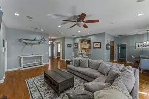 209 Frenchmans Creek Way, Winter Haven, FL 33884 - Photo 10