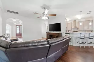 225 Franklin Ct, Winter Haven, FL 33881 - Photo 10